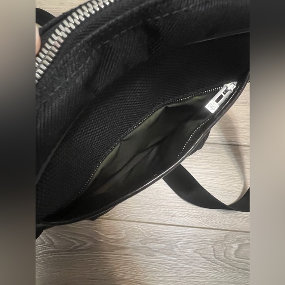 Authentic LOUIS VUITTON Black Damier Geant Canvas Citadin Messenger Bag - Picture 6 of 13